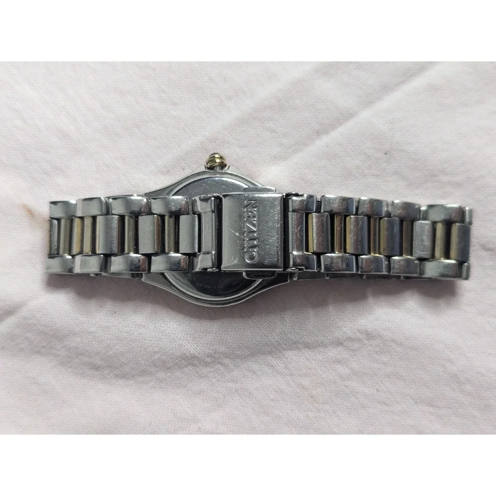 WORKING Citizen Eco-drive‎ Diamond accent 2 tone Womens mother of pearl Watch